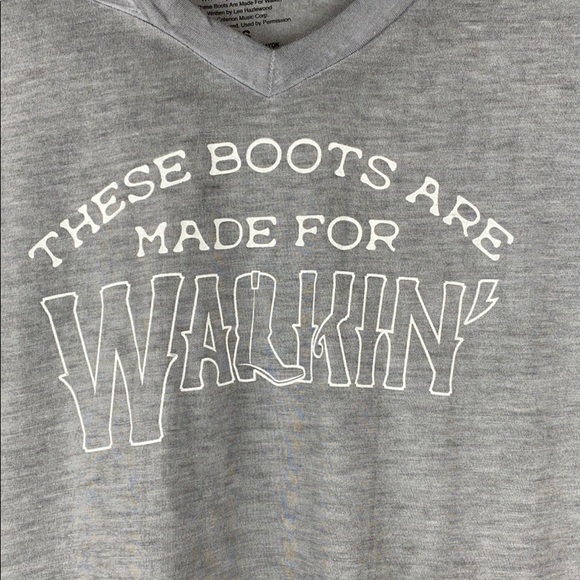 Denizen/Levis These Boots Are Made For Walkin' Tee - Picture 3 of 7